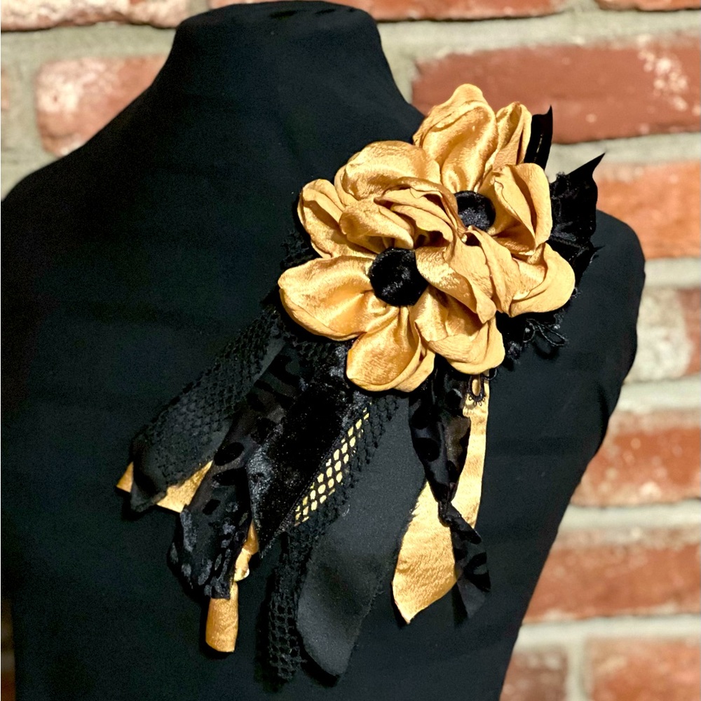 🖤SOLD🖤
